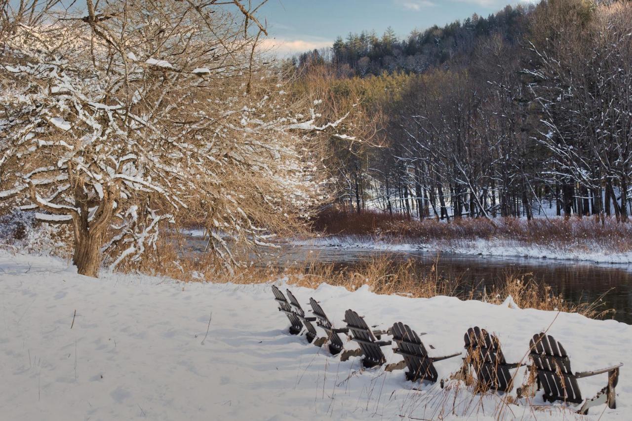 On The River Inn Woodstock Luaran gambar
